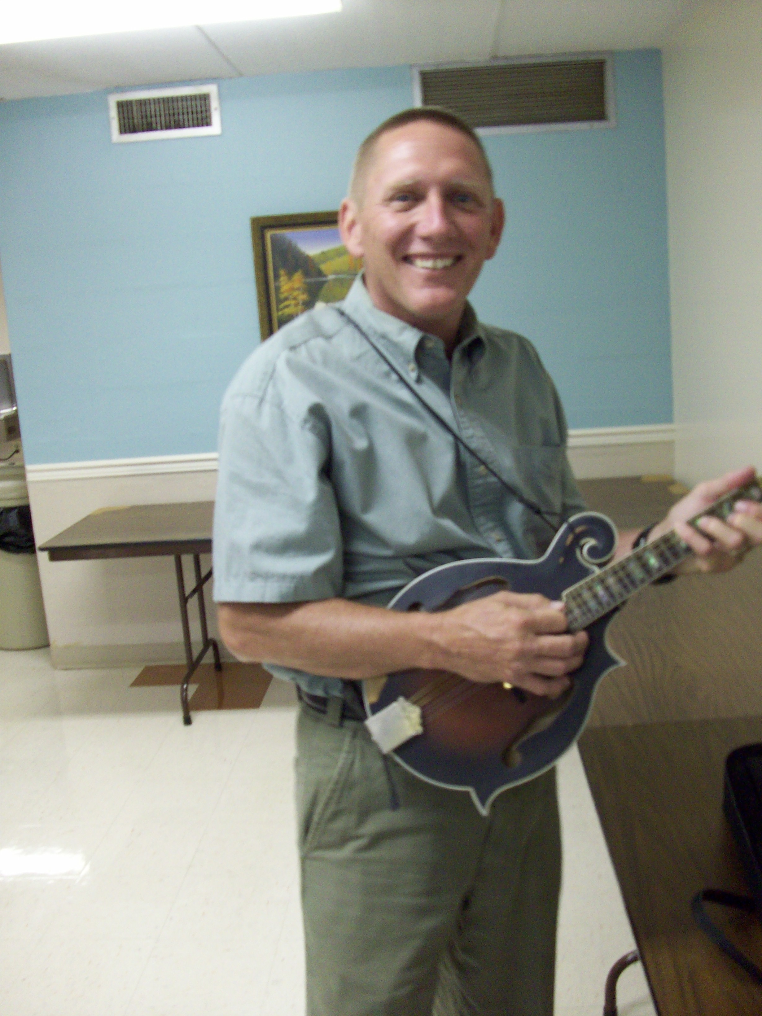 Mandolin / Vocals - Kevin Fredericks